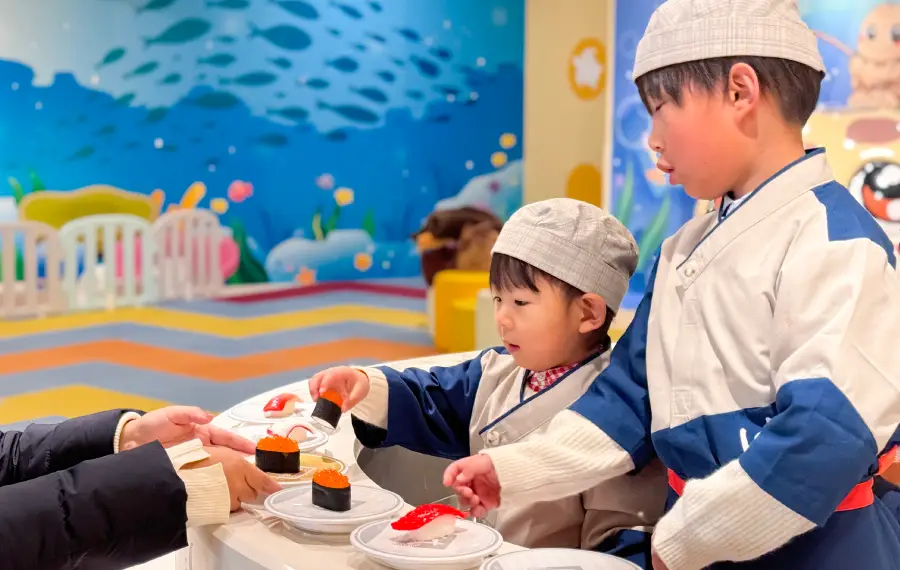 くるくるおすしやさん