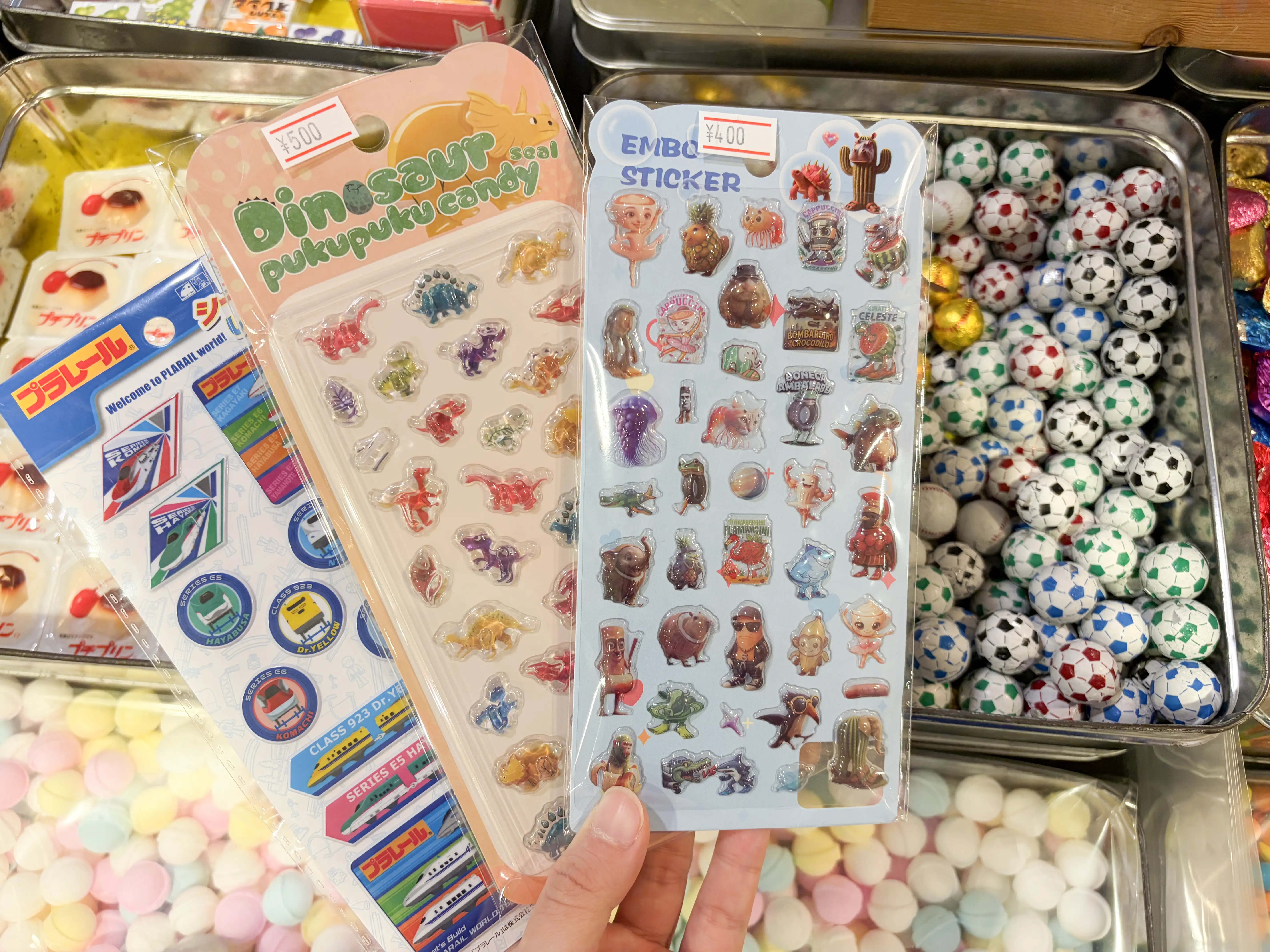 シールコーナー拡大中