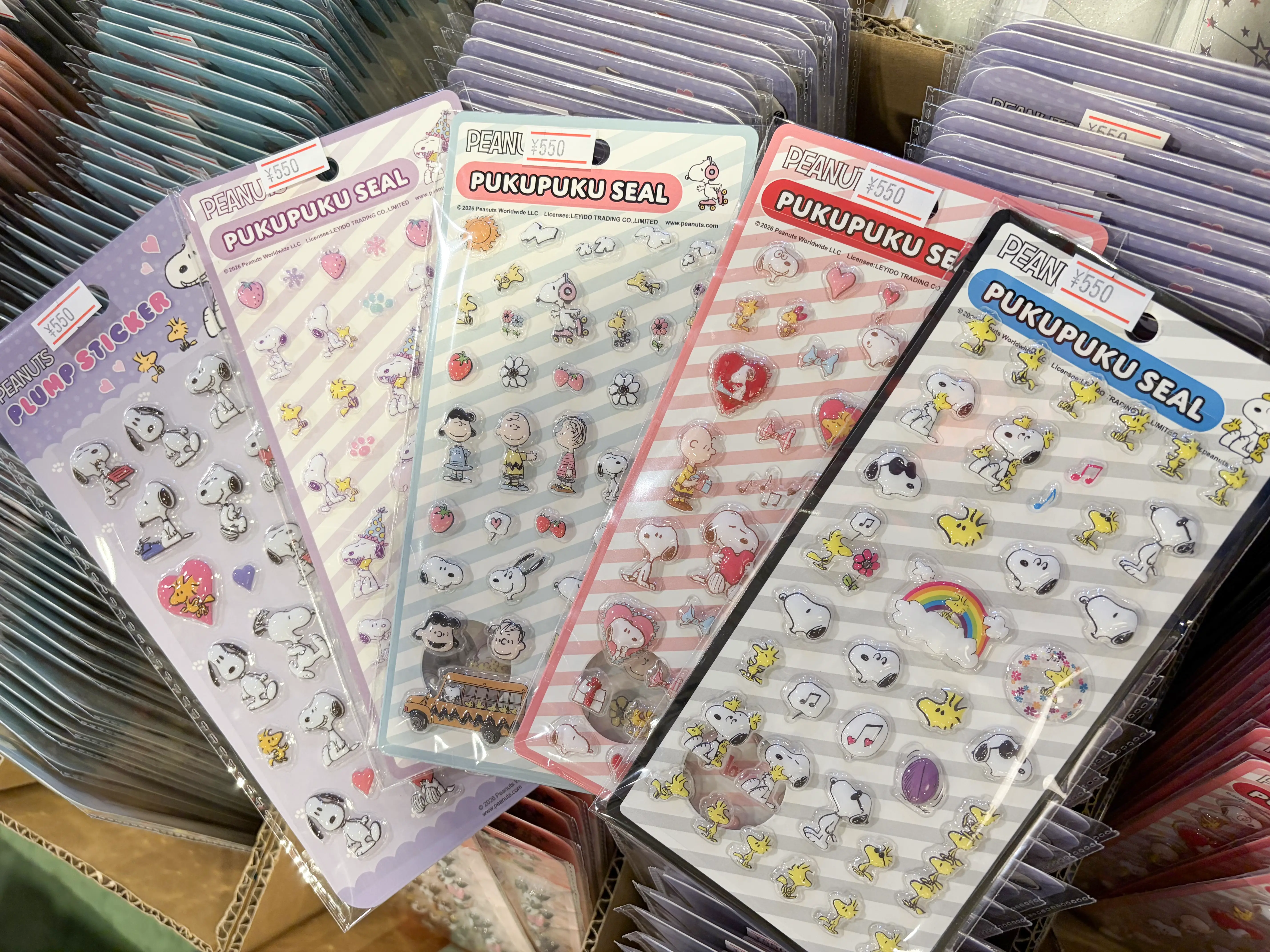 シールコーナー拡大中